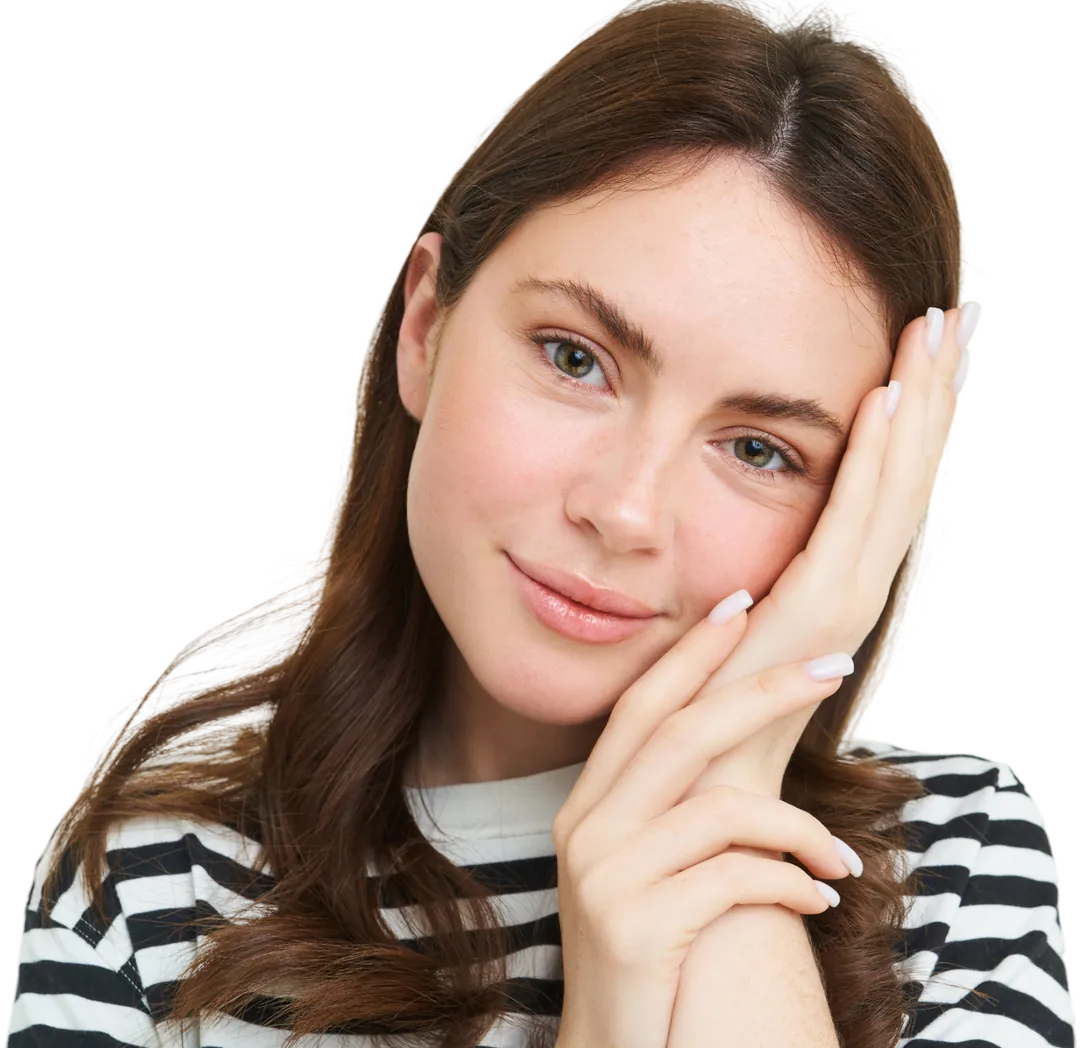 Smiling woman resting her cheek on her hand
